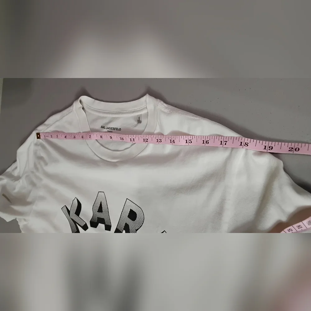 KARL LAGERFELD Men’s Short Sleeve T-Shirt Paris Size  Med Beige w/Black - Picture 6 of 9